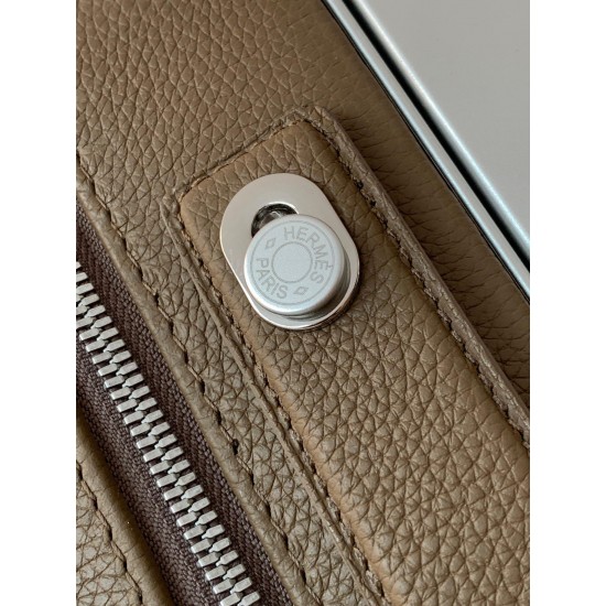 HERMÈS Suitcase