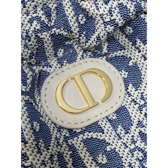 Dior Caro