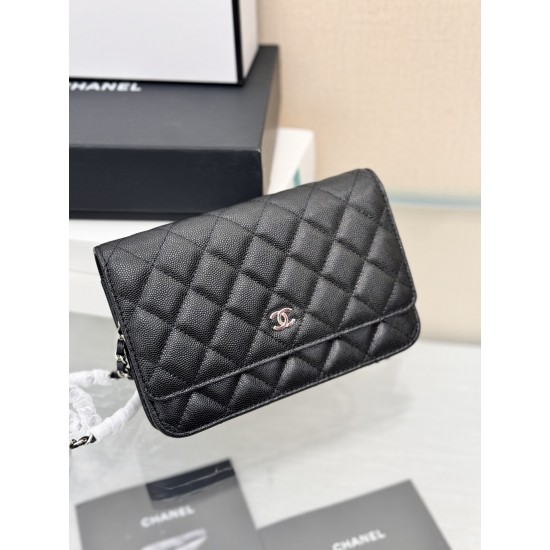 CHANEL WOC
