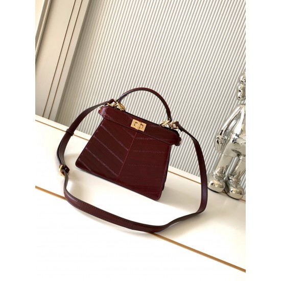 FENDI Peekaboo