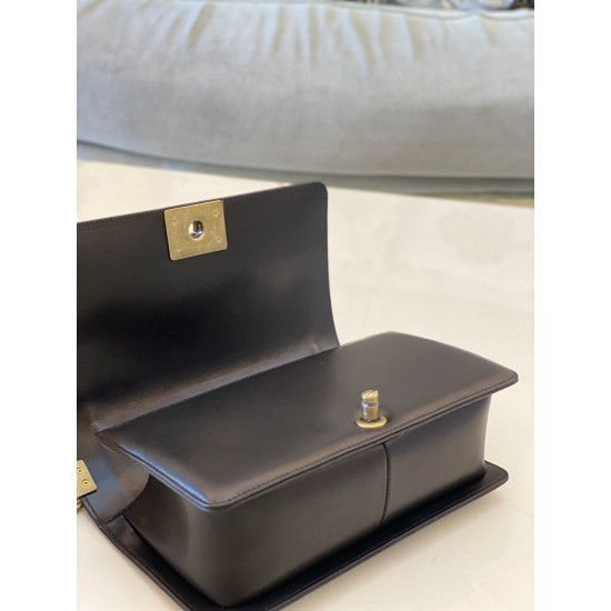 CHANEL BOY BAG