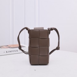 Bottega Veneta More