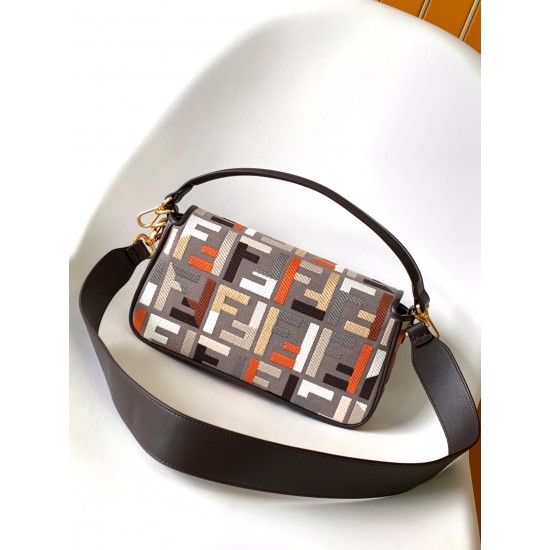 FENDI Baguette