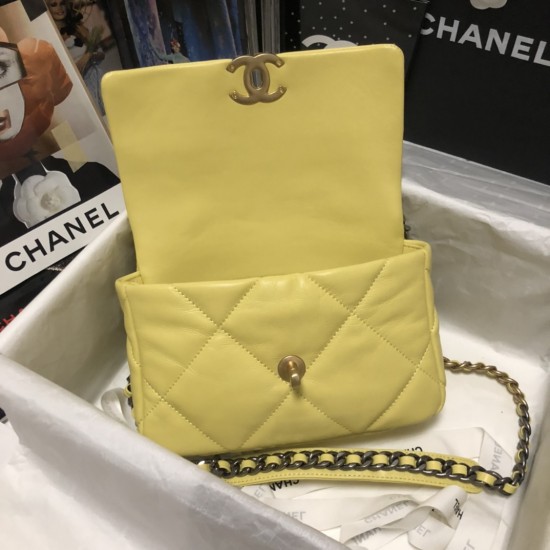 CHANEL 19 BAG