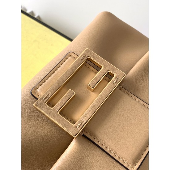 FENDI Baguette