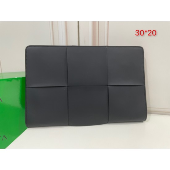 Bottega Veneta More