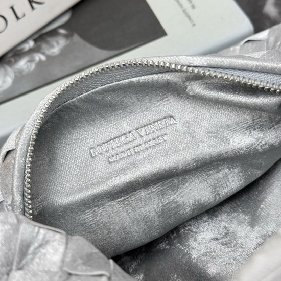 Bottega Veneta Jodie