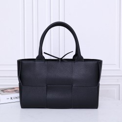 Bottega Veneta Tote