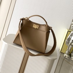 FENDI Peekaboo