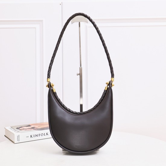 Bottega Veneta More