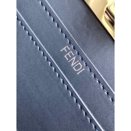 FENDI Peekaboo