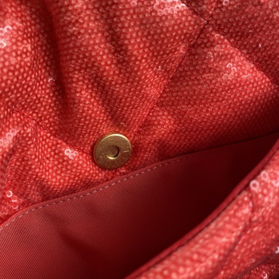 CHANEL 19 BAG