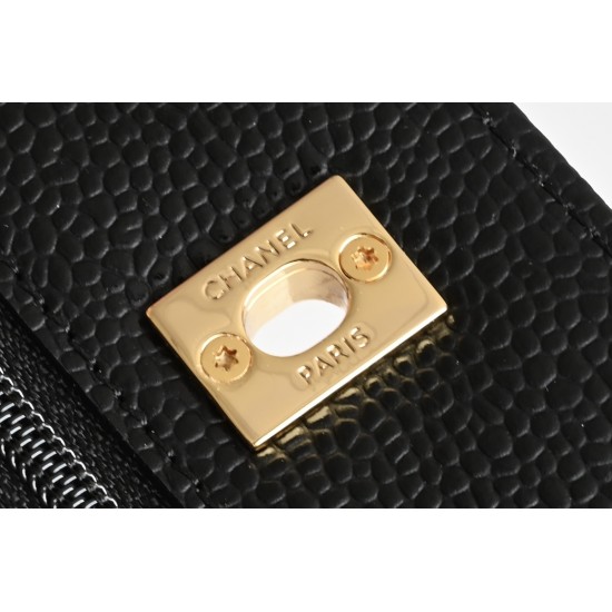 CHANEL WOC
