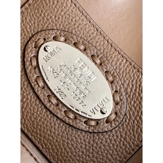 FENDI Baguette