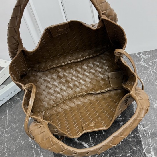 Bottega Veneta Parachute