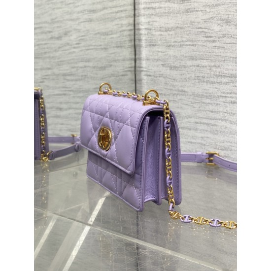 Dior Caro