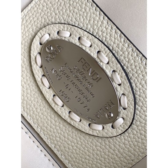 FENDI Baguette