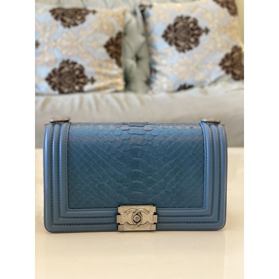 CHANEL BOY BAG