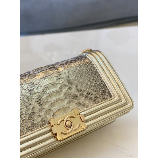 CHANEL BOY BAG