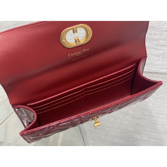 Dior Caro