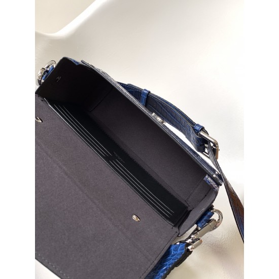 FENDI Baguette