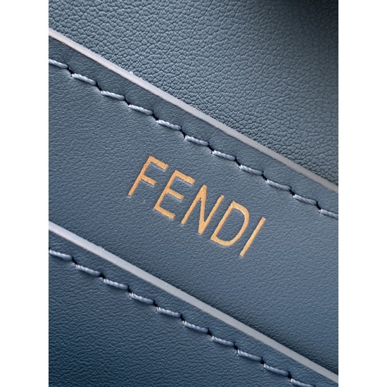FENDI Peekaboo