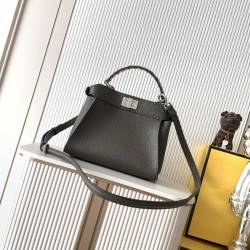 FENDI Peekaboo