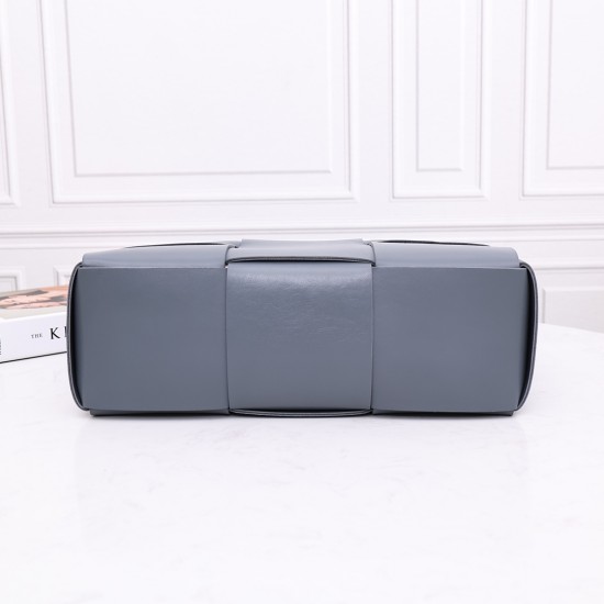 Bottega Veneta Tote