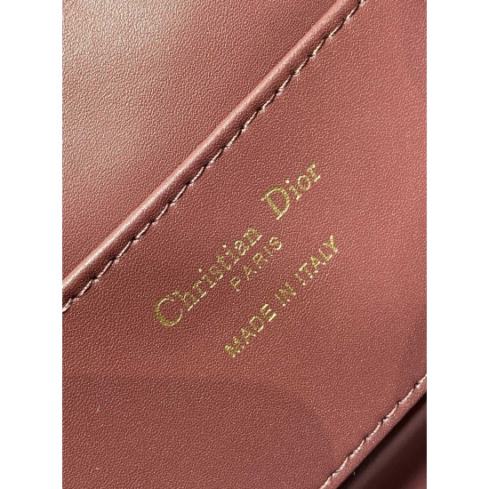 Dior Caro
