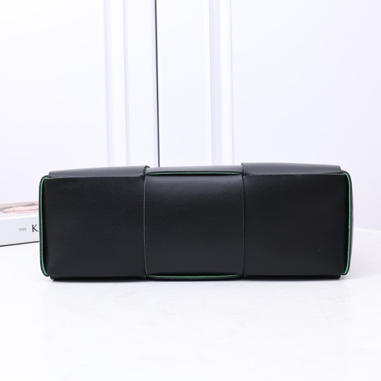 Bottega Veneta Tote