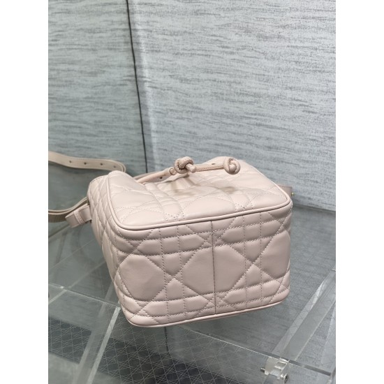 Dior Caro