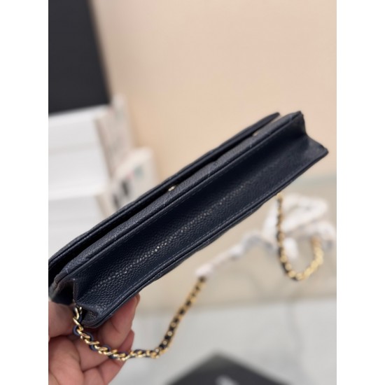 CHANEL WOC
