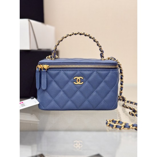 CHANEL WOC