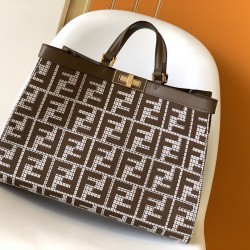 FENDI Tote Bags
