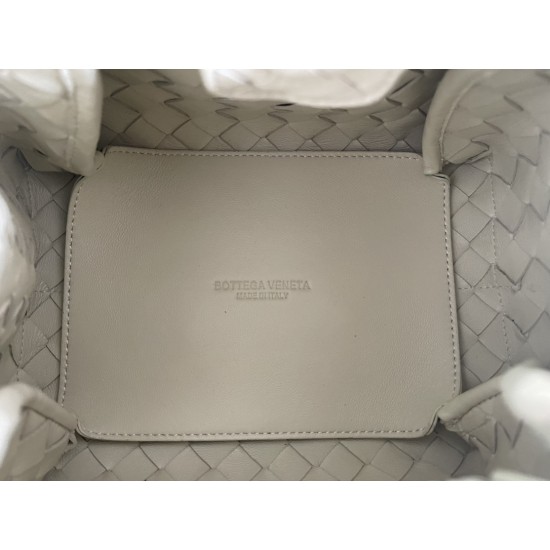 Bottega Veneta Parachute