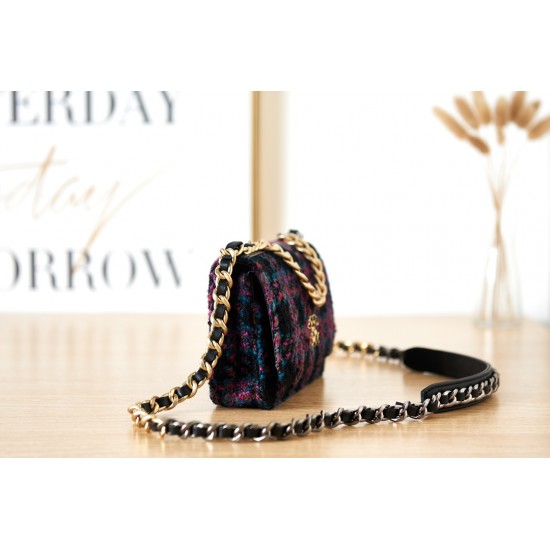 CHANEL WOC