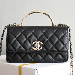 CHANEL WOC