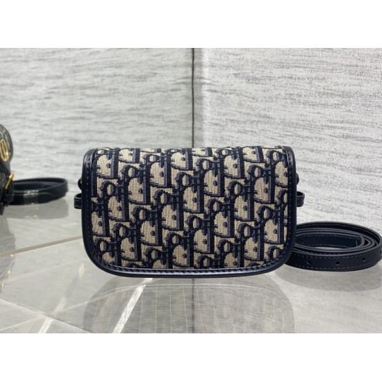 Dior Bobby