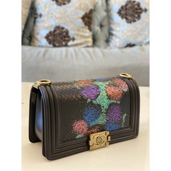 CHANEL BOY BAG