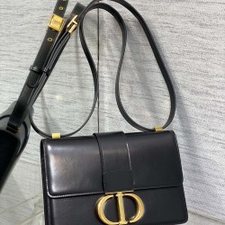 Dior Montaigne