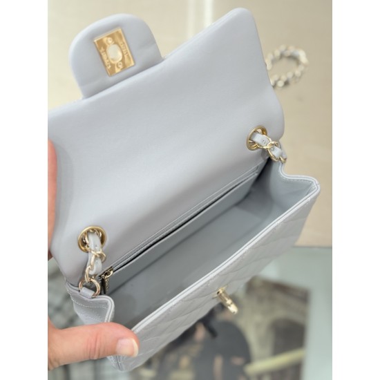 CHANEL FLAP BAG