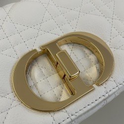 Dior Caro