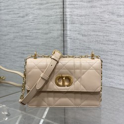 Dior Caro