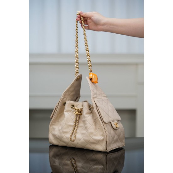 CHANEL HOBO