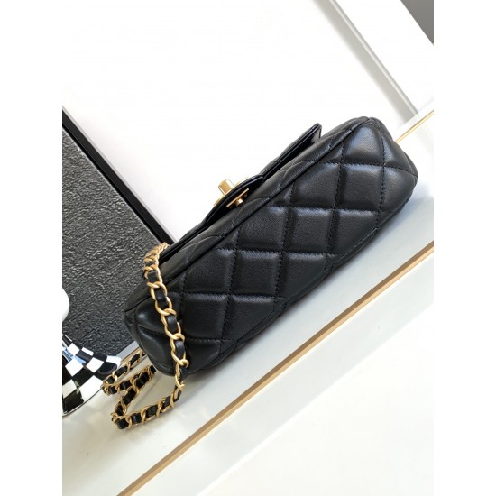 CHANEL COCO HANDLE