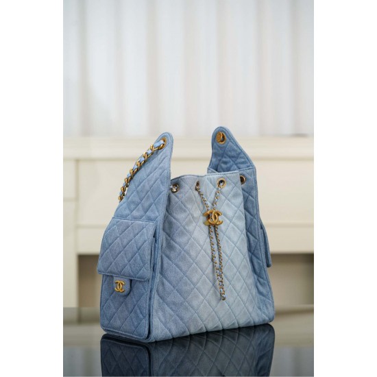 CHANEL HOBO