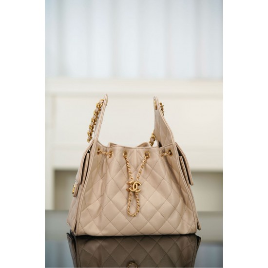 CHANEL HOBO