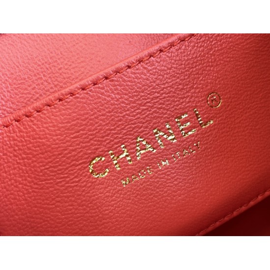 CHANEL BUCKET