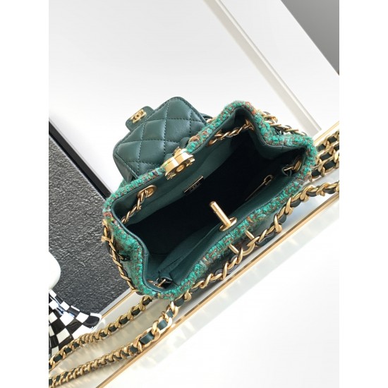 CHANEL BUCKET