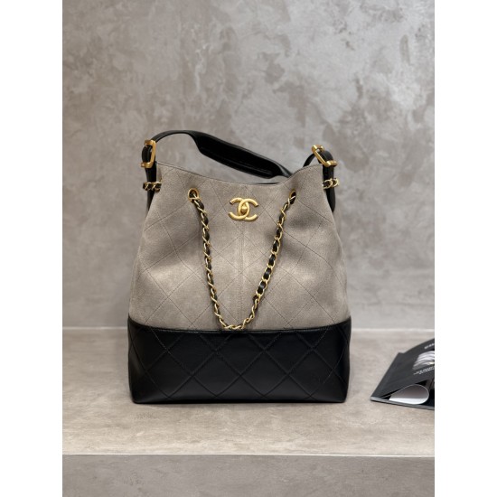 CHANEL BUCKET